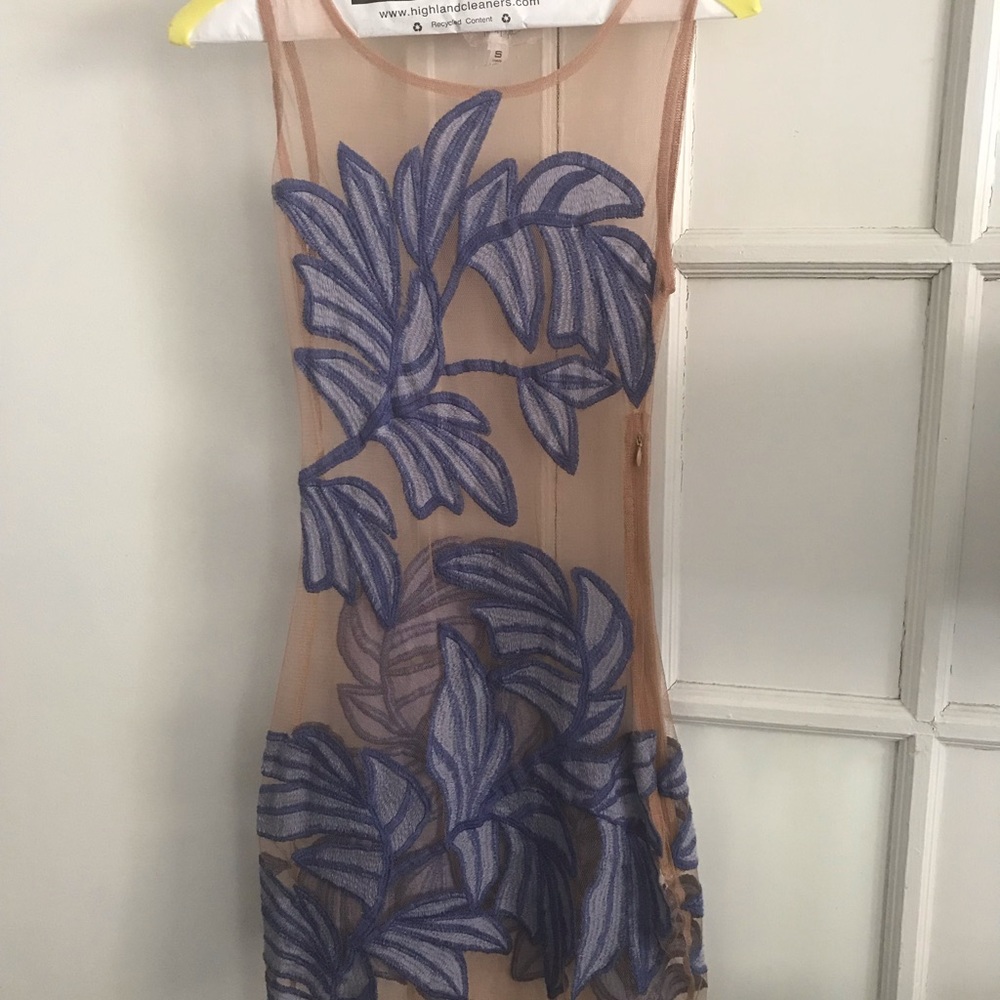 For love and lemons 🍋 X NASTY GAL dress